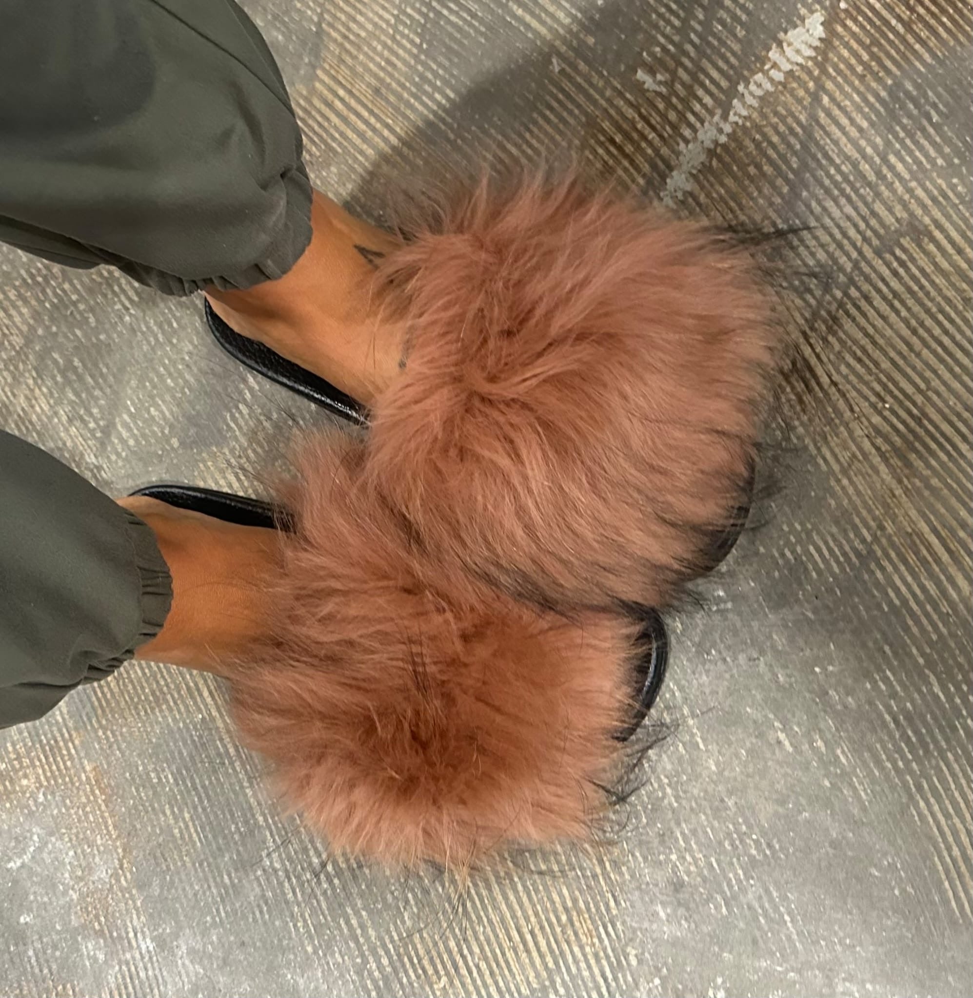 Luxury Fur Slides – Soft Plush Slippers in Multiple Colors | Prestige Furs