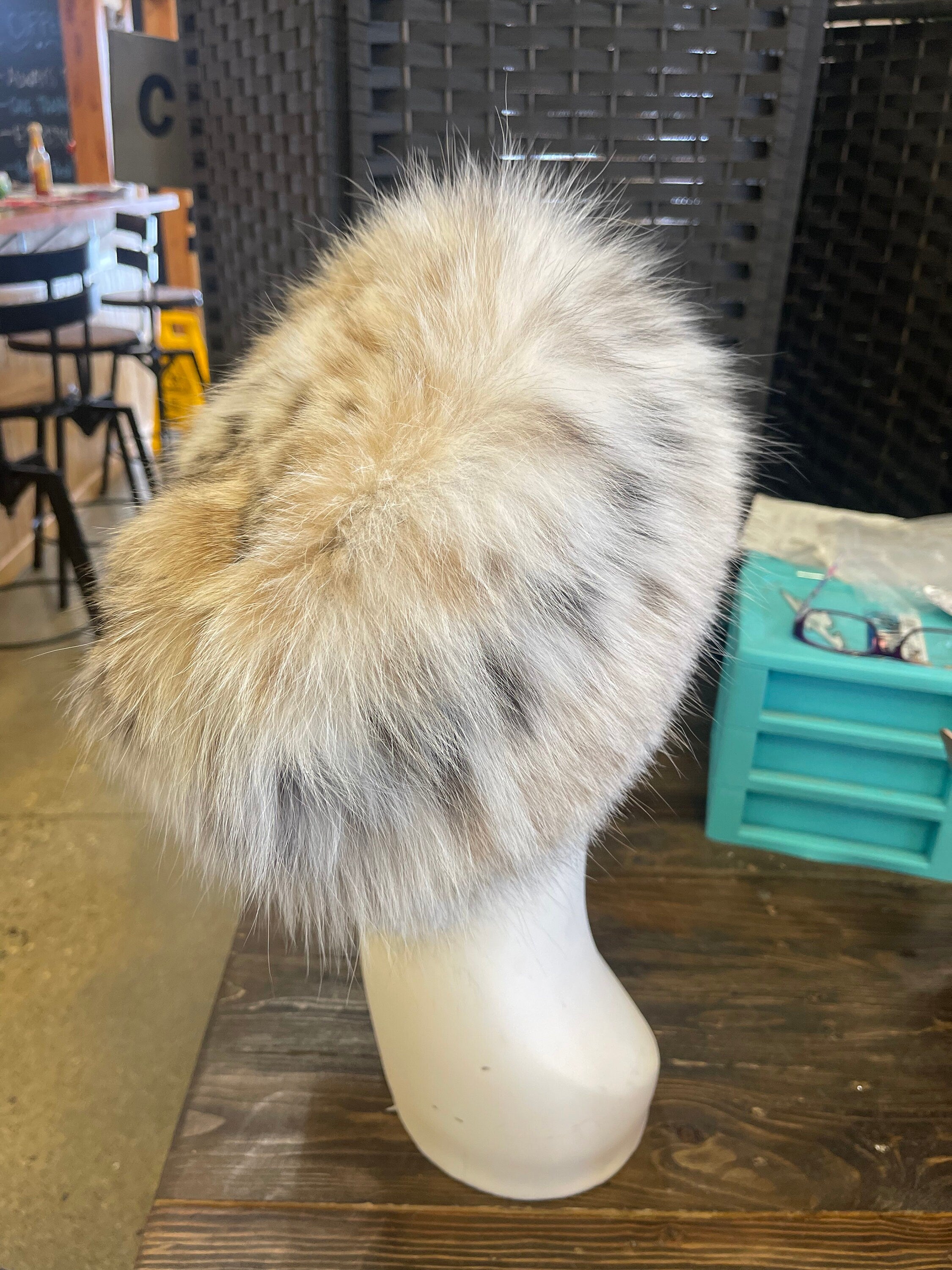 Fur hat pillbox hat Beautiful soft lynx cat fur hat bobcat