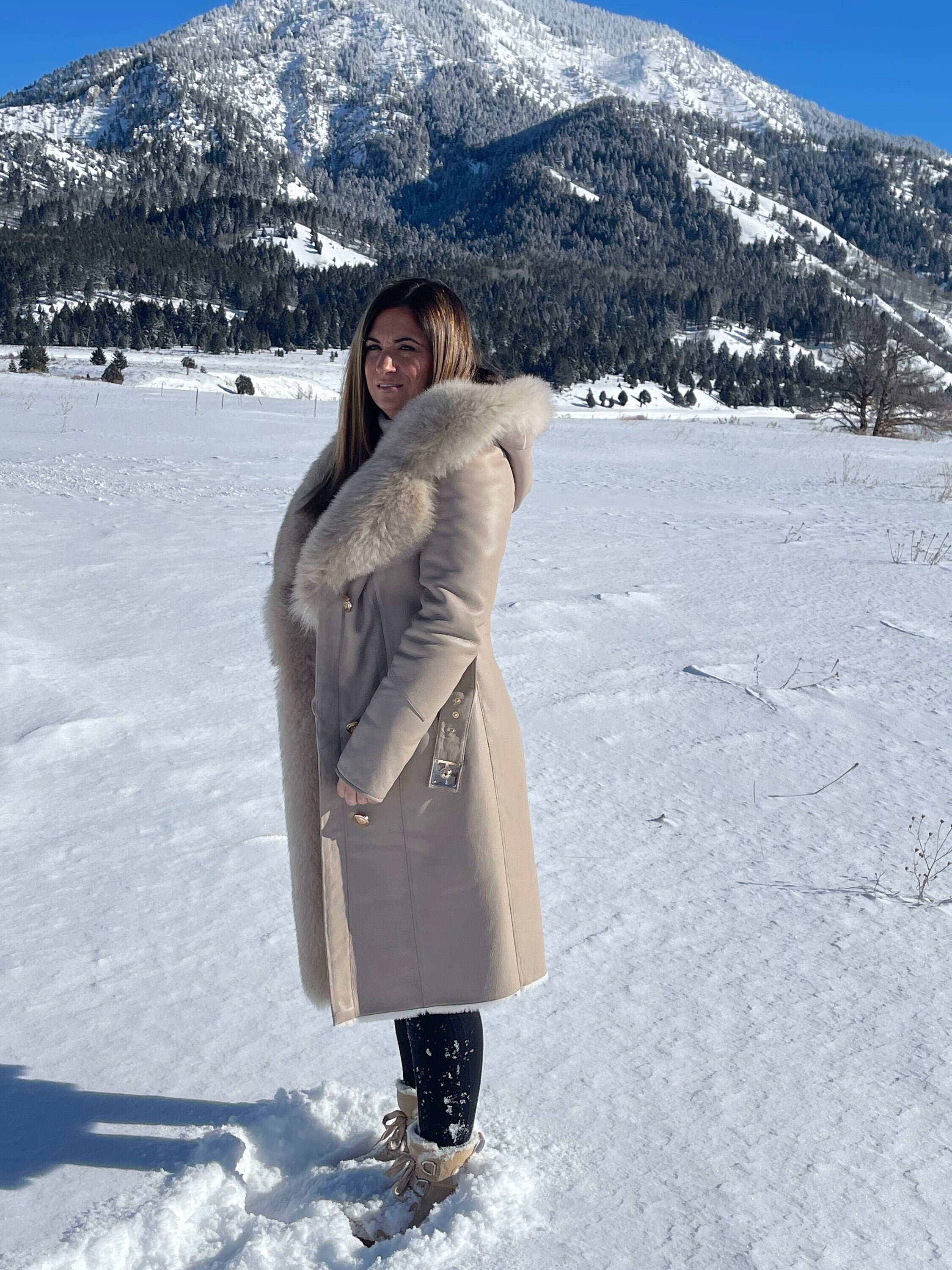 Shearling stroller with fox trim