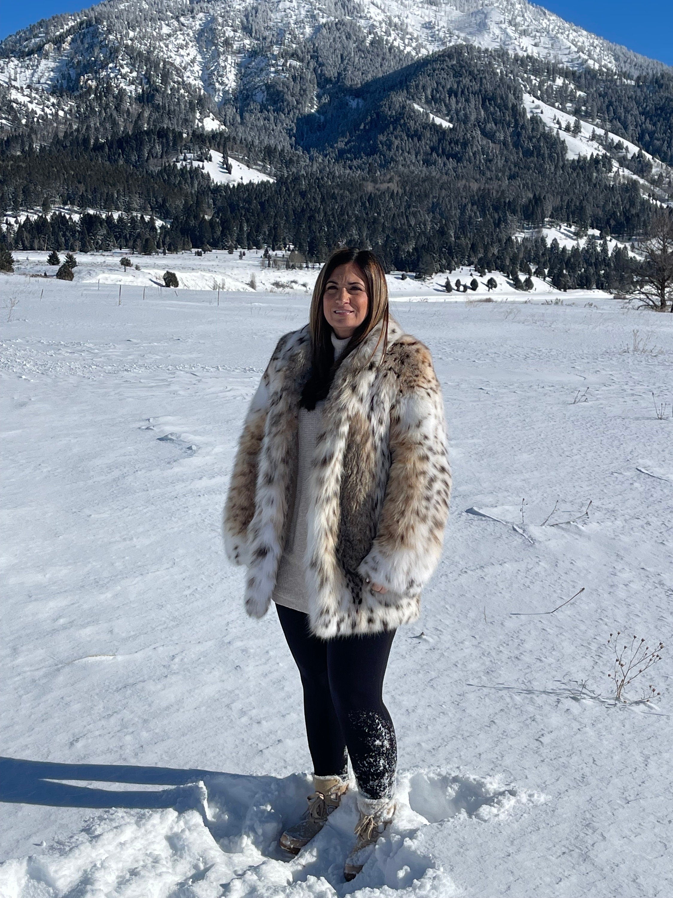 Lynx cat fur jacket. Beautiful soft silky Lynx cat jacket