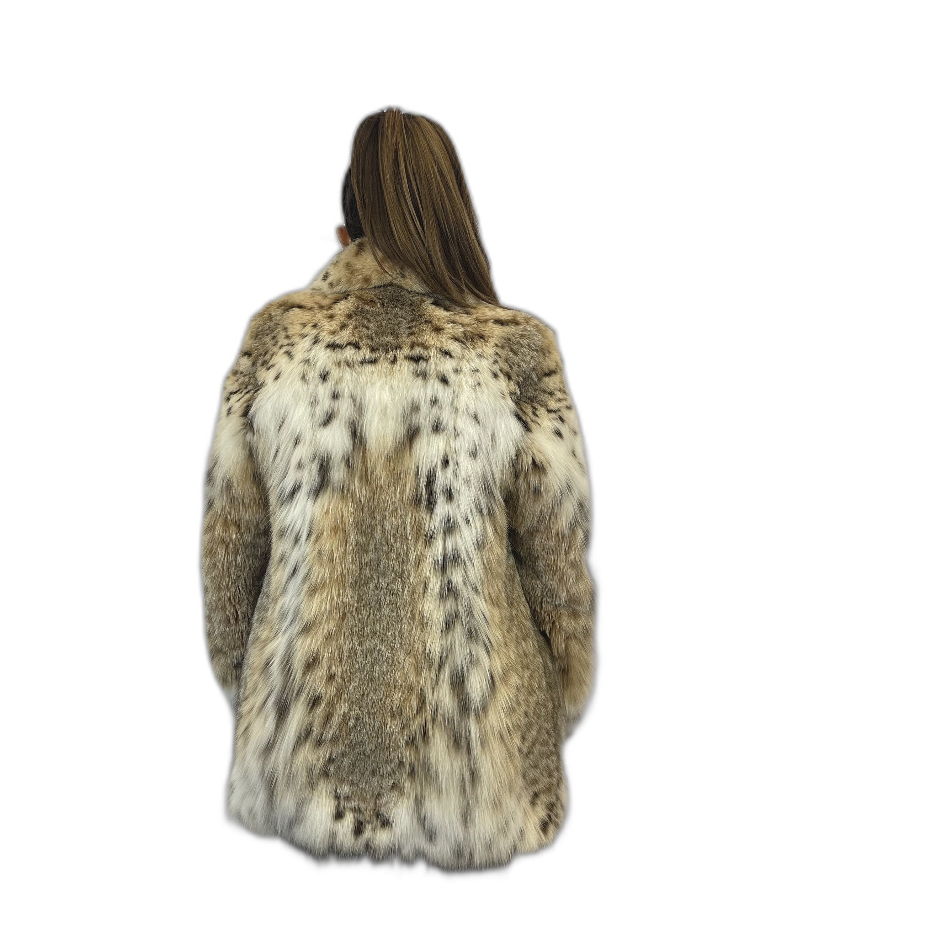 Lynx cat fur jacket. Beautiful soft silky Lynx cat jacket