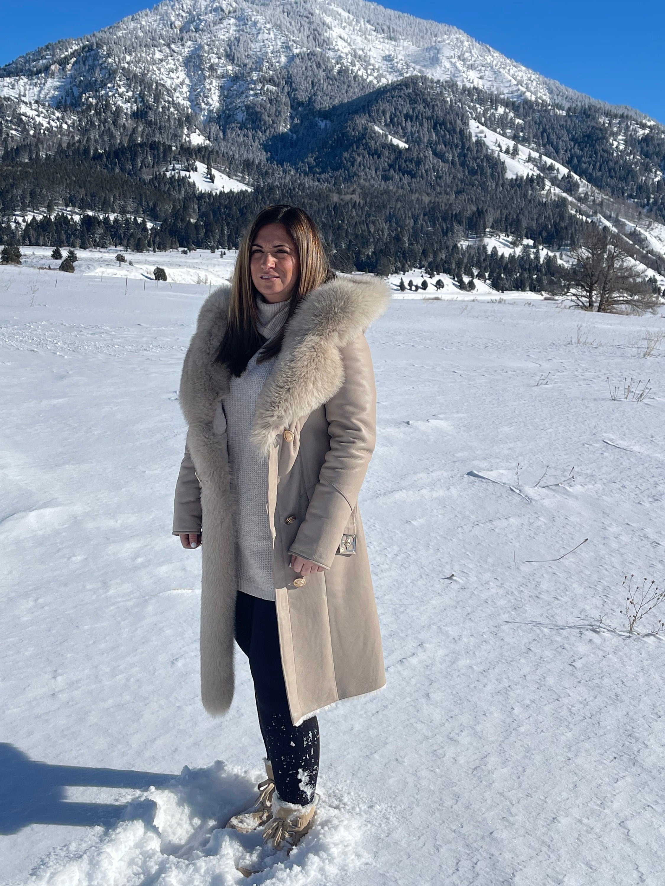 Shearling stroller with fox trim